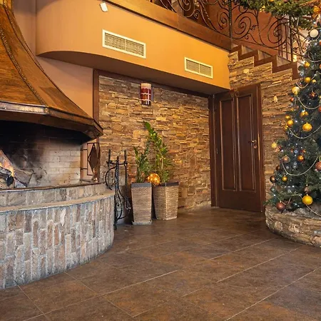 том и нези класик Hotel *