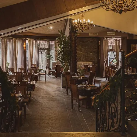 том и нези класик Hotel