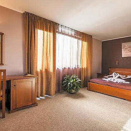 酒店 том и нези класик